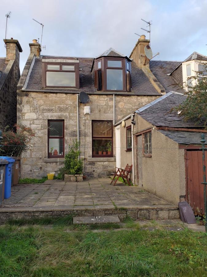 Carvetii - Mayhaven House - Tranquil Cul-De-Sac - 2 Bedrooms, Sleeps 4 Guests Dunfermline Eksteriør bilde